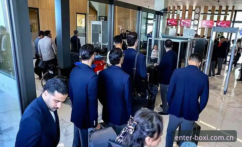 世界杯观赛遇冷背后：中东战事与签证壁垒冲击球迷赴美行程